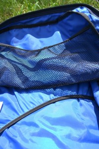 vnitřní kapsy batohu cabinzero classic