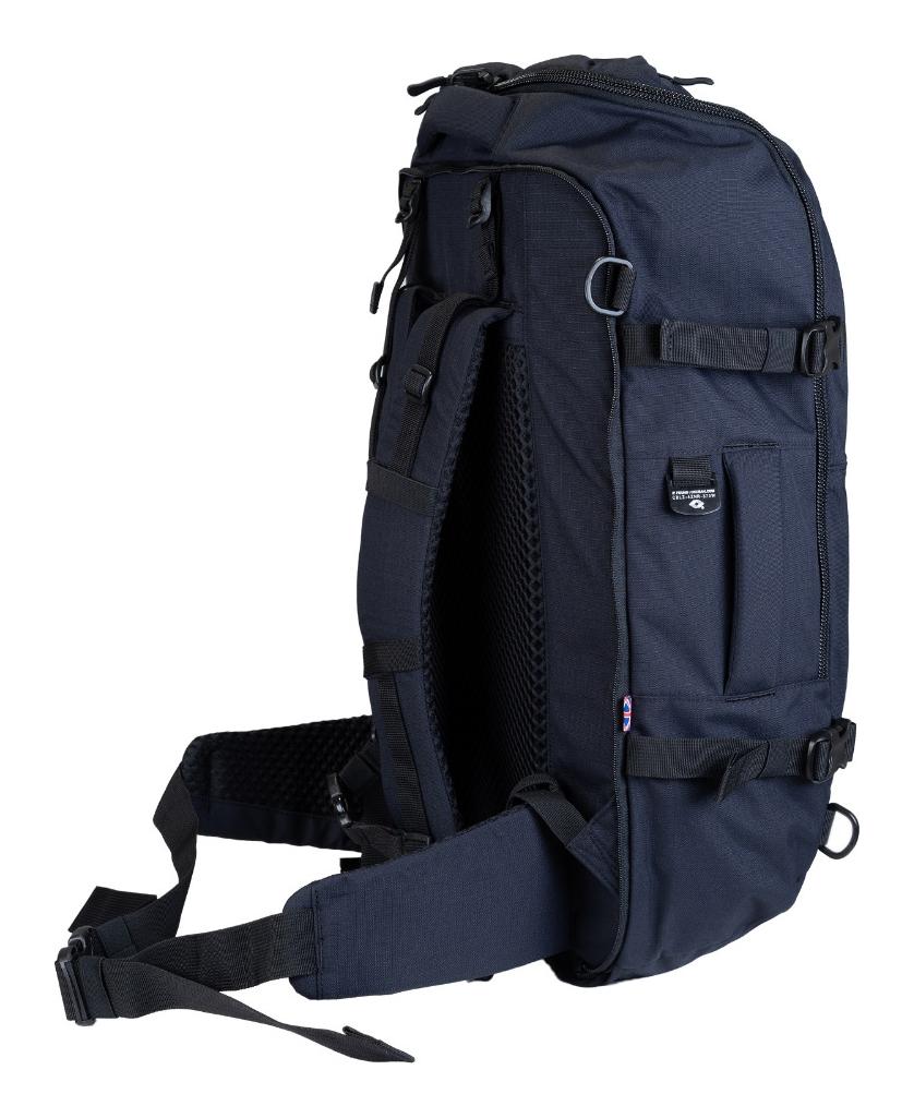 CabinZero Adventure 42L Absolute Black - Image 5