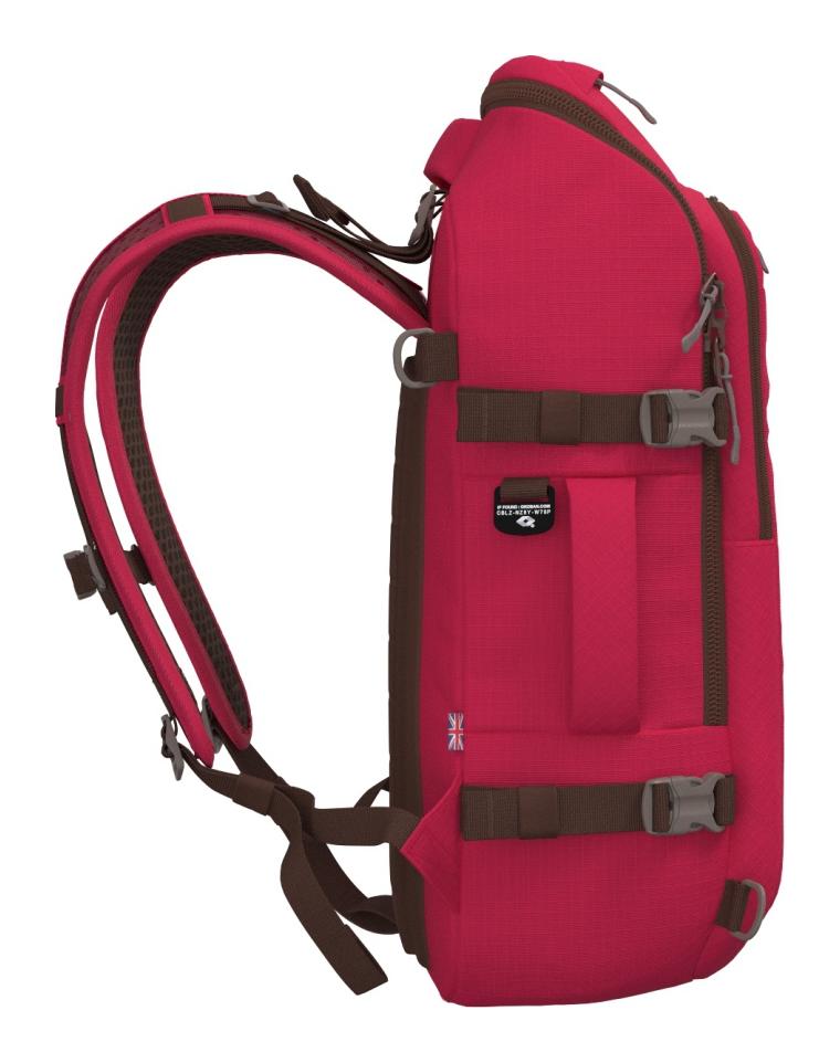 CabinZero Adv Pro 32L Miami magenta - Image 6