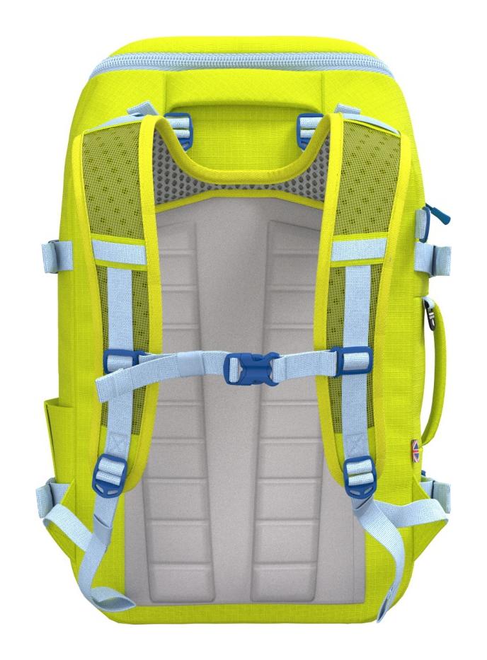 CabinZero Adv Pro 32L Mojito lime - Image 5