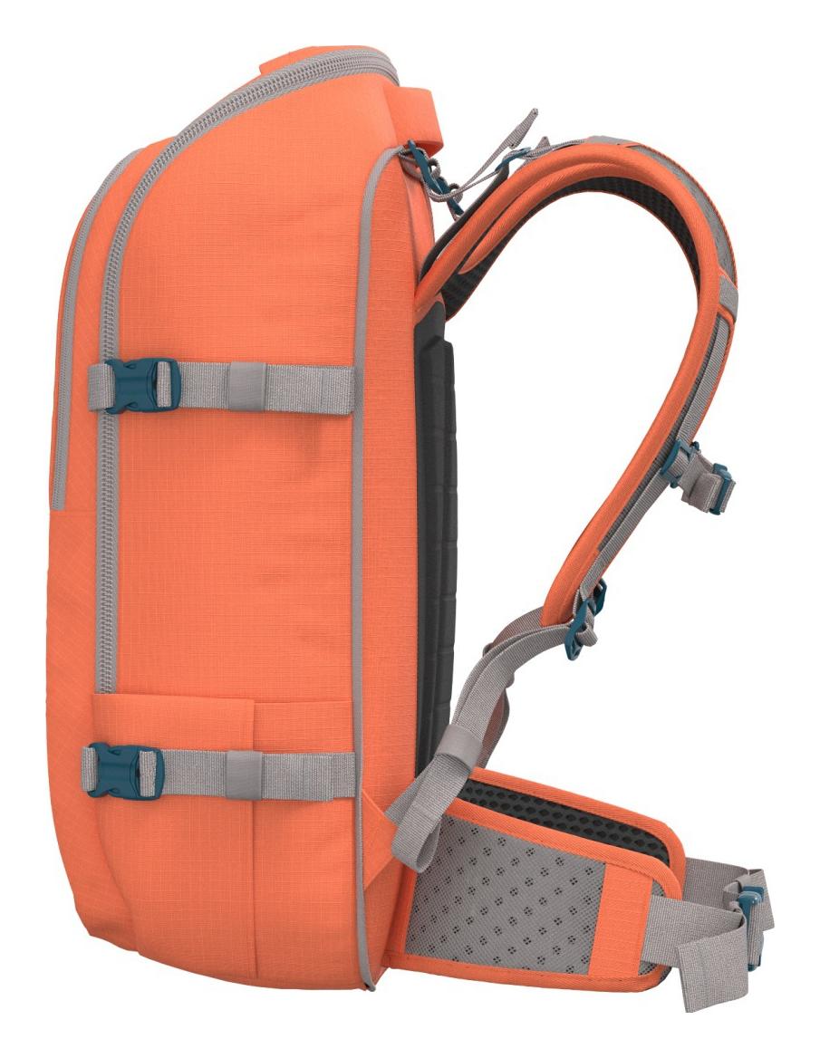 CabinZero Adv Pro 42L Moroccan sands - Image 4