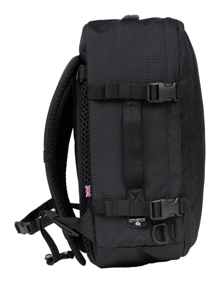 CabinZero Classic Plus 32L Absolute Black - Image 5