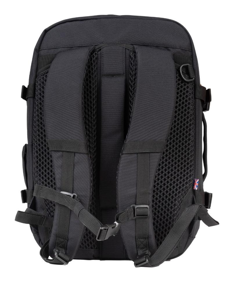 CabinZero Classic Plus 32L Absolute Black - Image 4