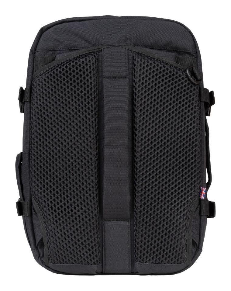 CabinZero Classic Plus 32L Absolute Black - Image 6