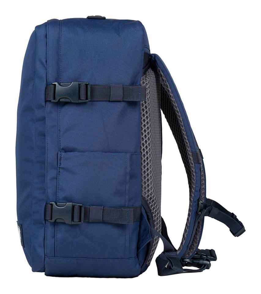 CabinZero Classic Plus 32L Navy - Image 3
