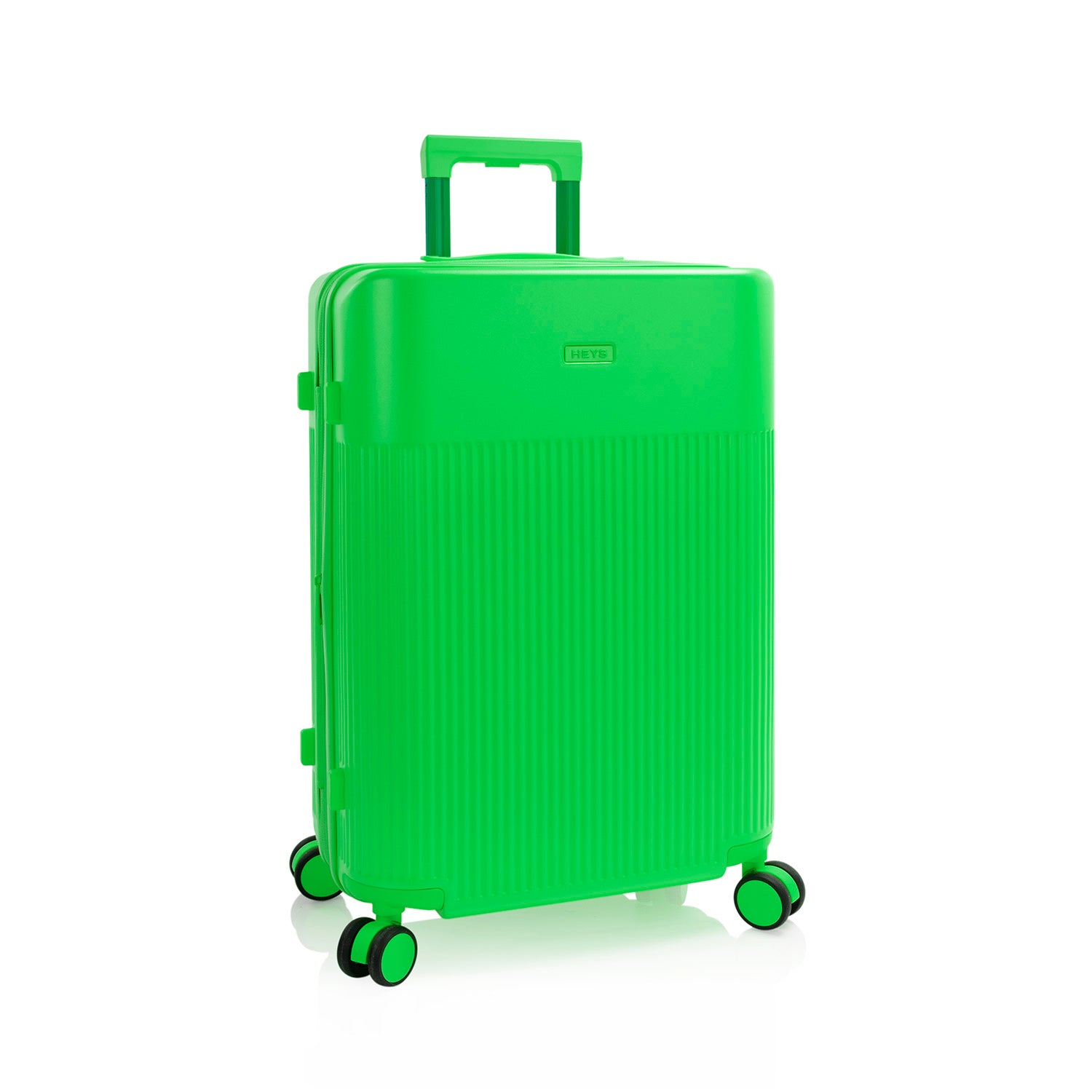 Střední cestovní kufr na kolečkách Heys HiLite M Island Green