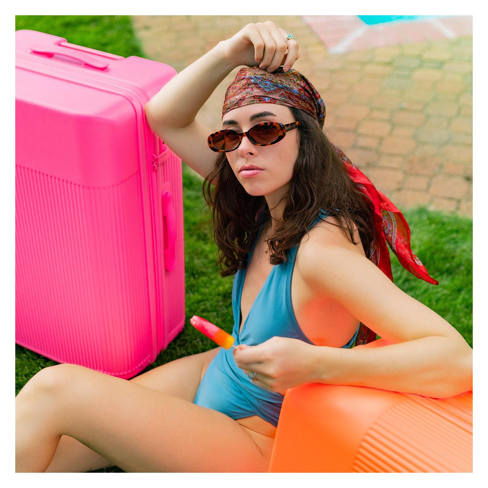 Velký cestovní kufr na kolečkách Heys HiLite L Coral Reef