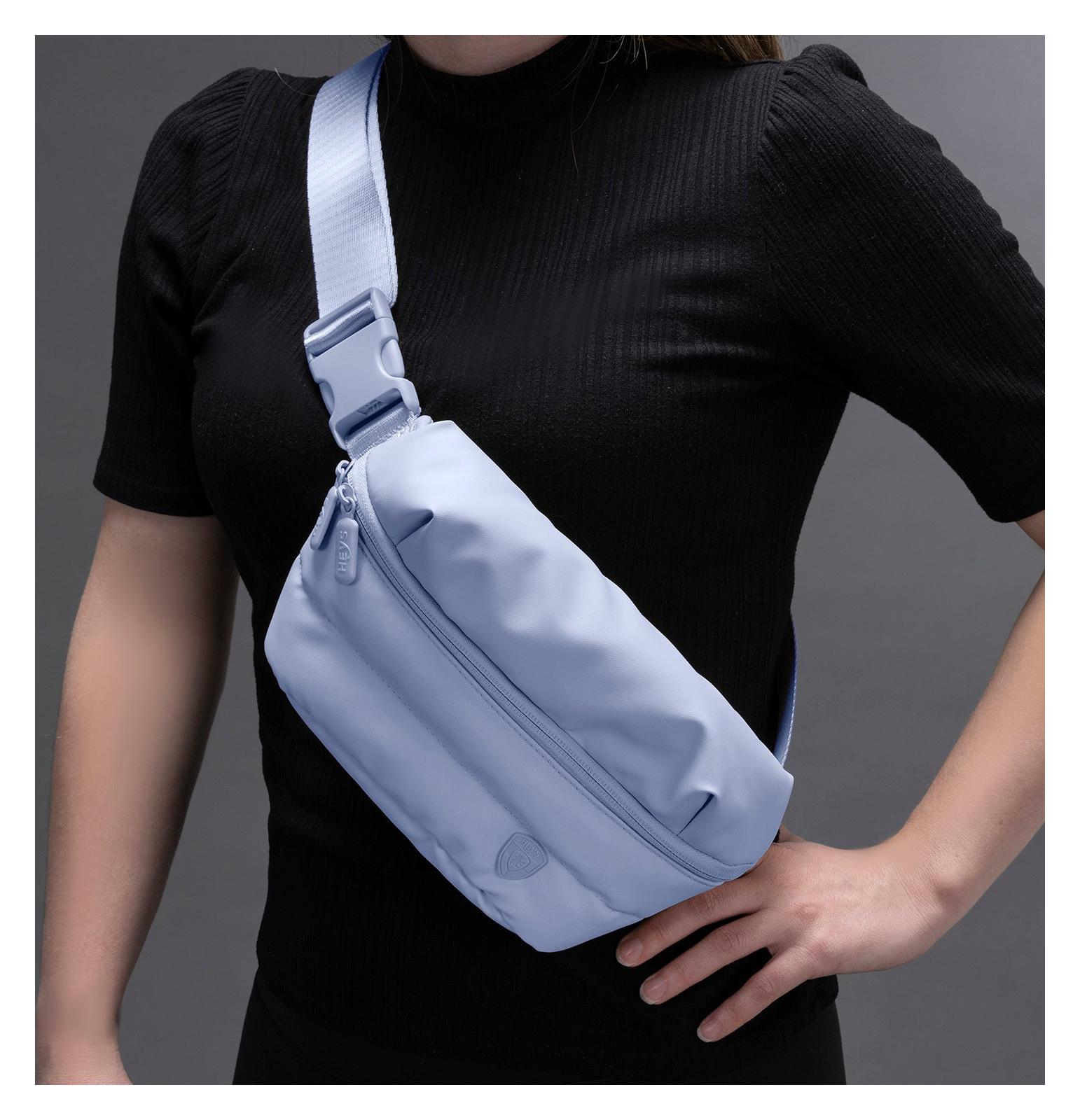 Dámská ledvinka Heys Puffer Mini Waist Bag Light Blue