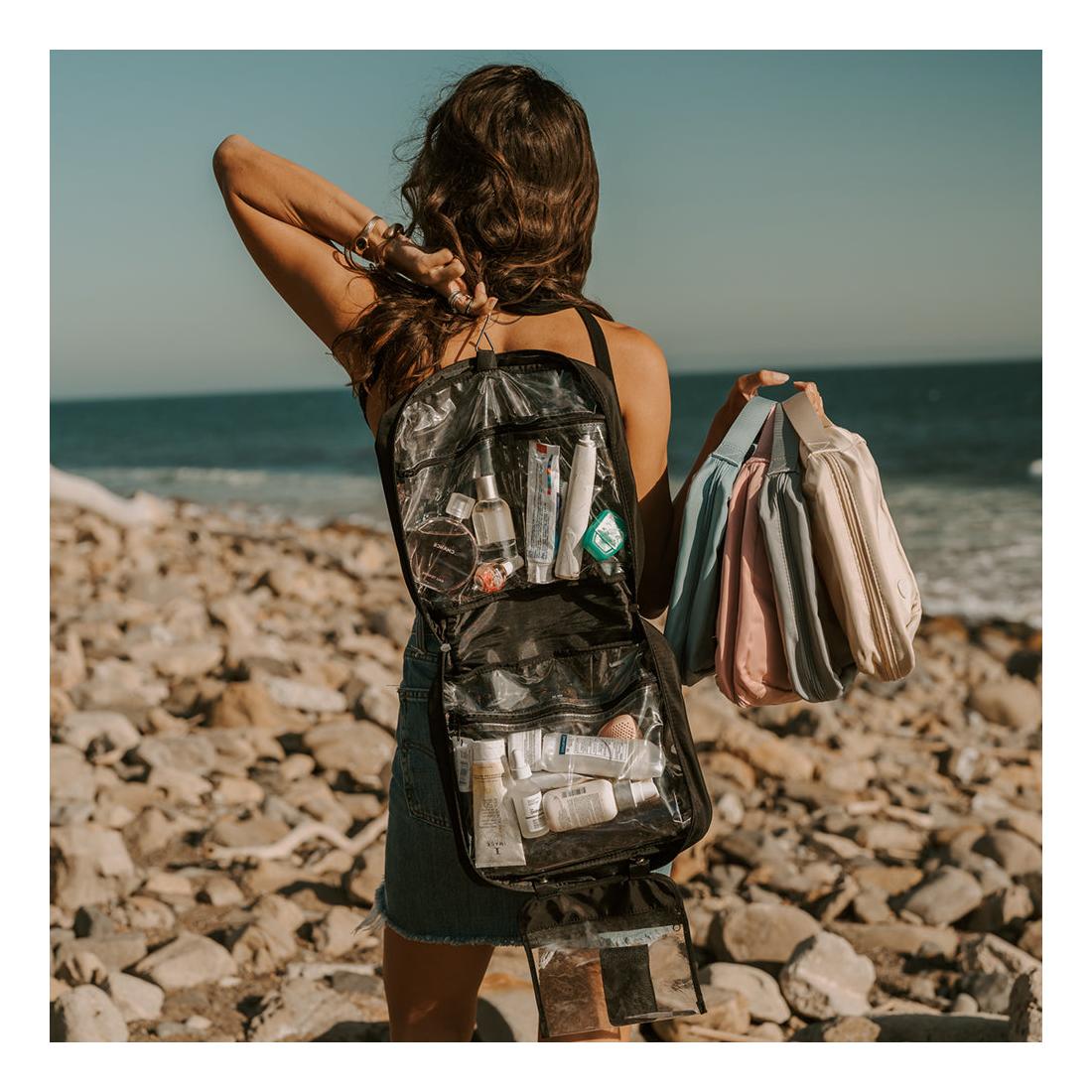 Toaletní taška Heys Basic Toiletry Bag Tan