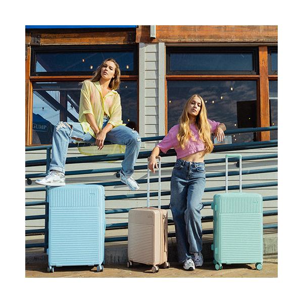 Velký skořepinový kufr na kolečkách Heys Pastel L Mint