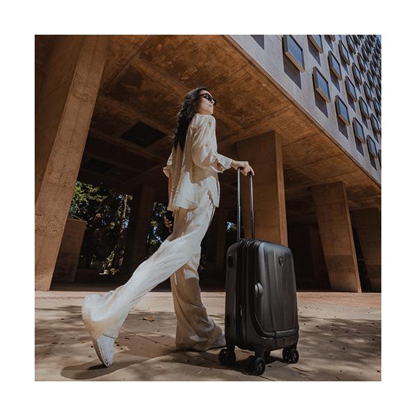 Střední skořepinový kufr Heys Vantage Smart Luggage M Black (obrázek 5)