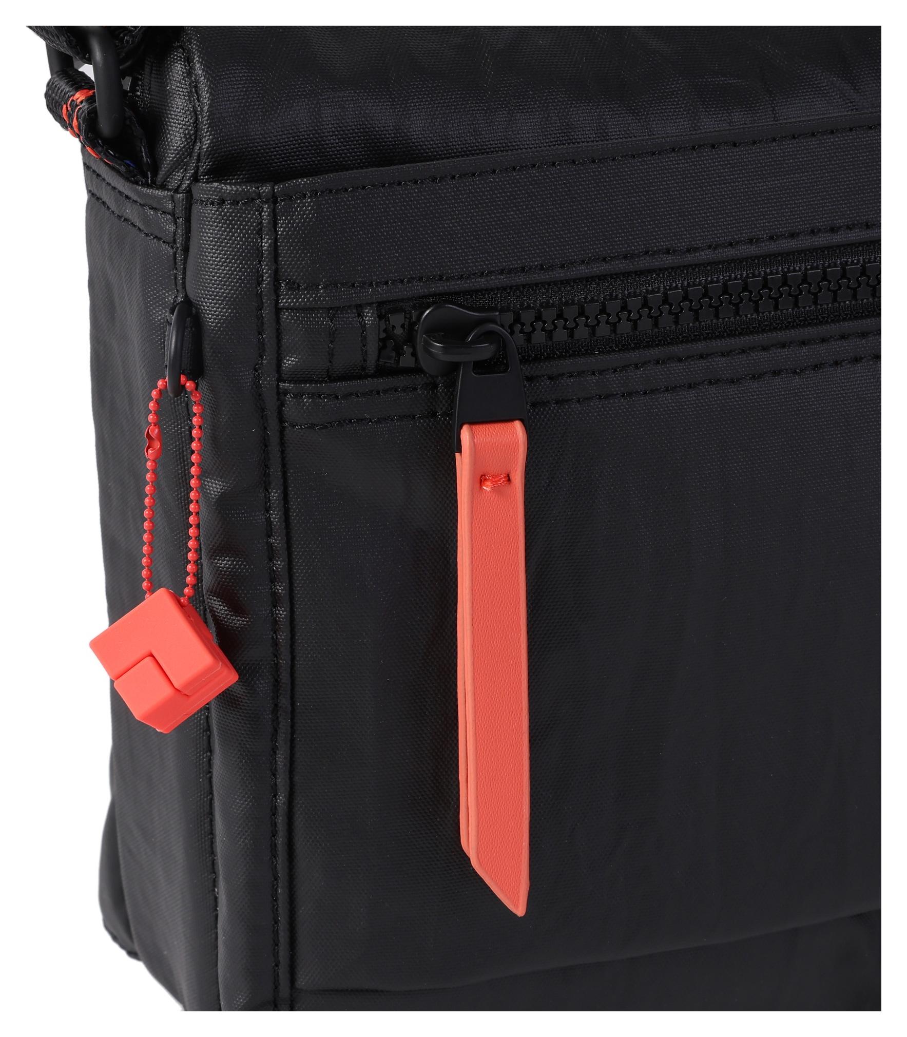 Hedgren Eye M Creased Black/Coral - Image 6