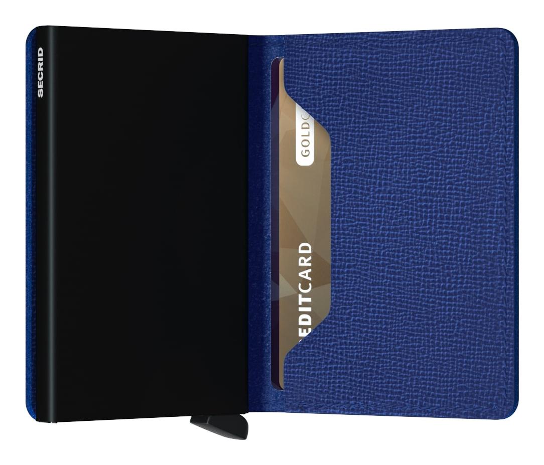 Secrid Slimwallet Crisple Blue Slimwallet ztělesňuje moderní pojetí klasické peněženky.

přihrádka pro 4 embosované či 6 hladkých karet
prostor pro 6 extra karet, bankovky, vizitky i účtenky
patentovaný mechanismus pro snadný přístup
vyrobeno z evropské hovězí usně