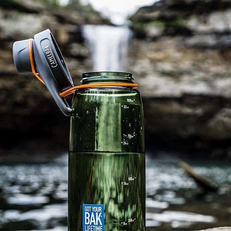 láhev Camelbak